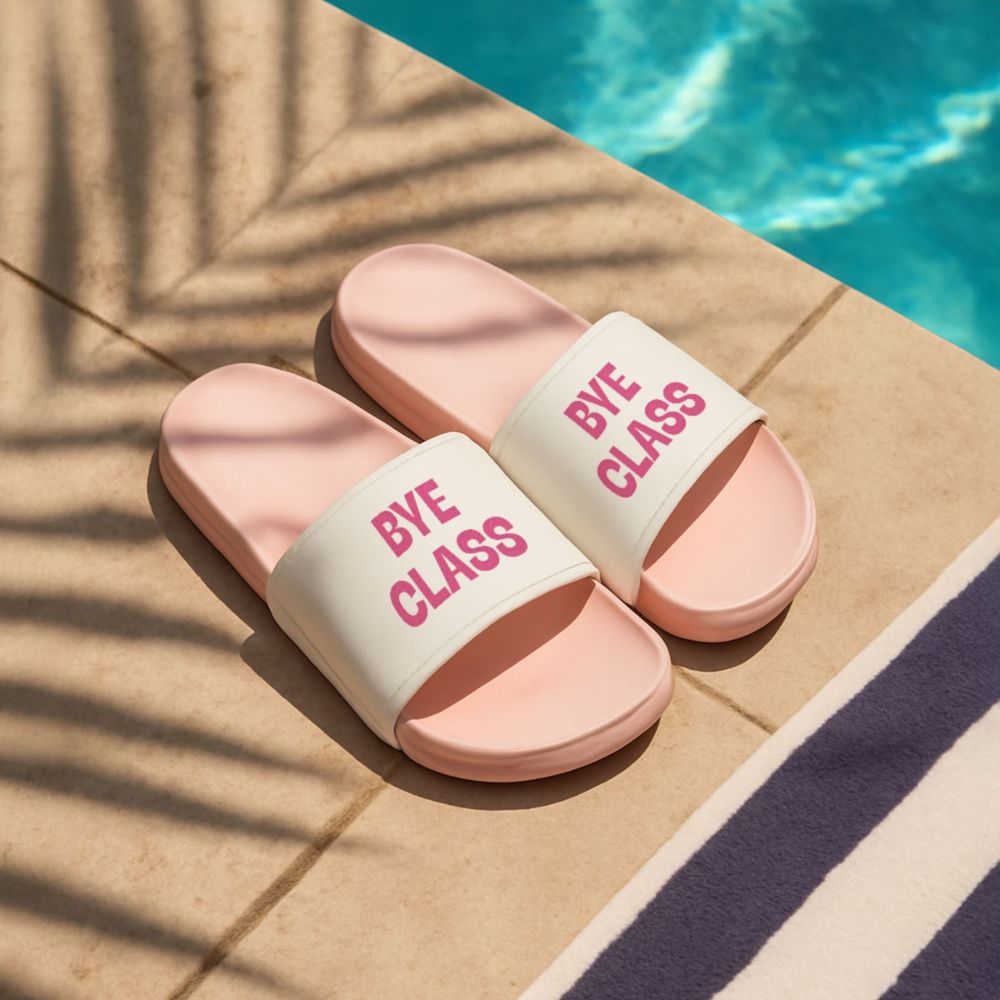 Personalisierbare Badelatschen mit zwei Zeilen