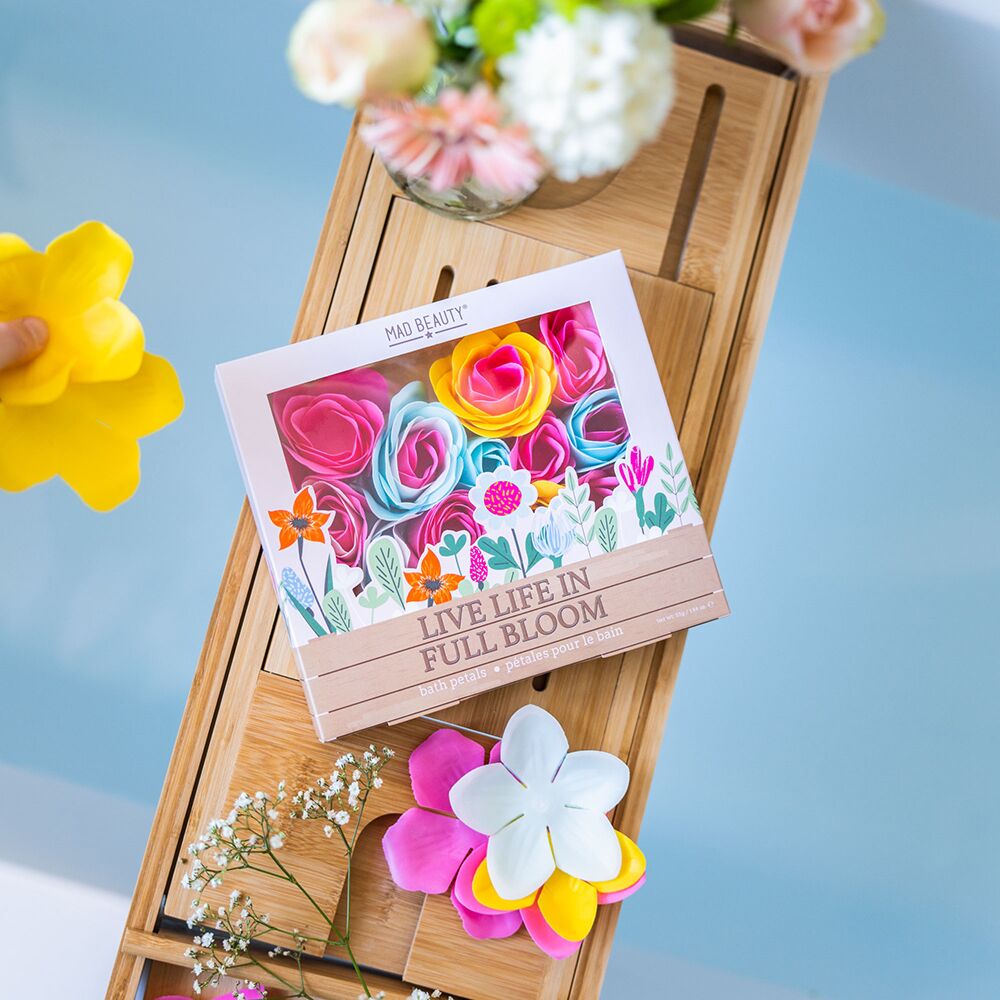 Full Bloom Bath Petals